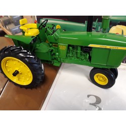 1/16° John Deere 4020 Precision